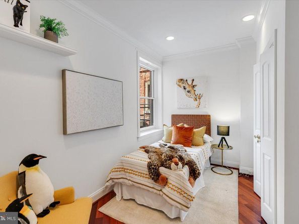 1832 Calvert Street NW 3, Washington DC 20009