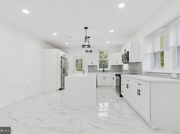 7313 Limekiln Pike, Philadelphia PA 19138