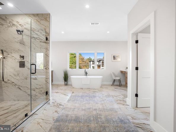 8023 Lewinsville Road, Mclean VA 22102