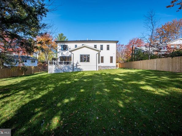 8023 Lewinsville Road, Mclean VA 22102