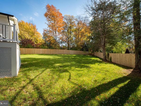 8023 Lewinsville Road, Mclean VA 22102