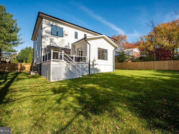 8023 Lewinsville Road, Mclean VA 22102