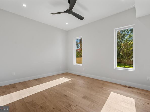 8023 Lewinsville Road, Mclean VA 22102