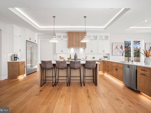 8023 Lewinsville Road, Mclean VA 22102