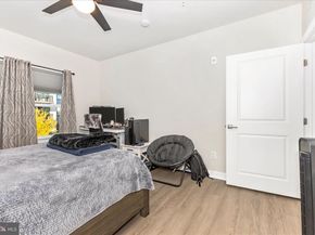 12865 Mosaic Park Way 3J, Herndon VA 20171