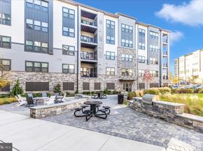 12865 Mosaic Park Way 3J, Herndon VA 20171