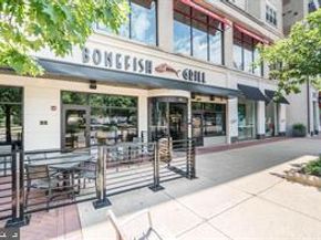 1300 S Arlington Ridge Road 702, Arlington VA 22202