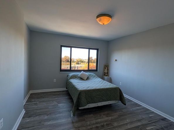 1300 S Arlington Ridge Road 702, Arlington VA 22202