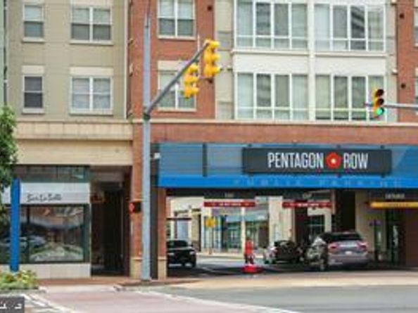 1300 S Arlington Ridge Road 702, Arlington VA 22202