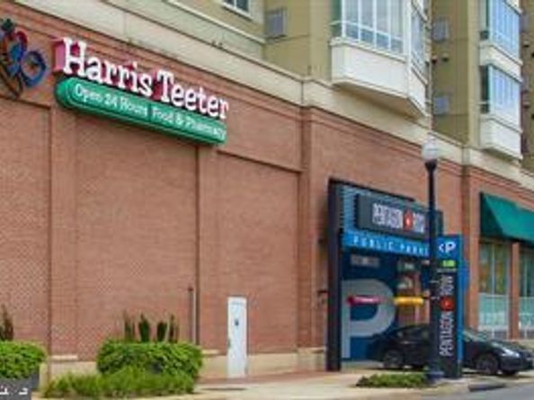 1300 S Arlington Ridge Road 702, Arlington VA 22202