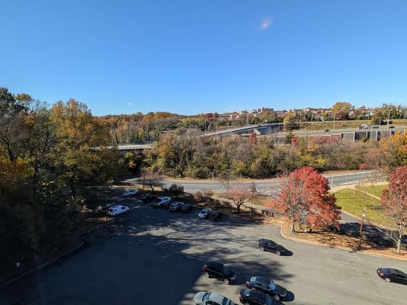 1300 S Arlington Ridge Road 702, Arlington VA 22202