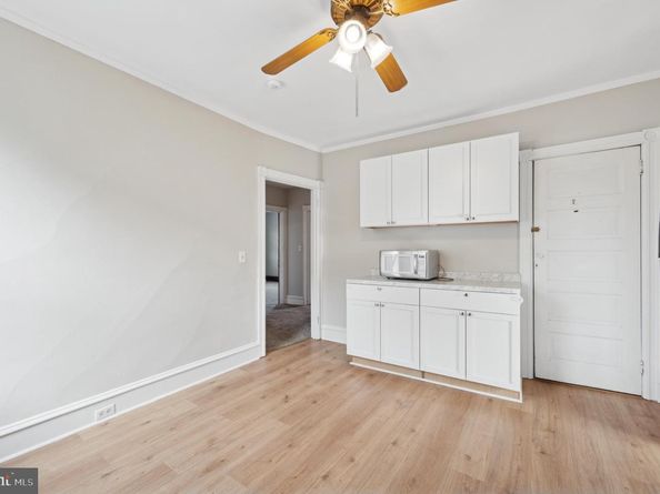 11 S Cedar Lane, Upper Darby PA 19082