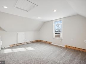 11 S Cedar Lane, Upper Darby PA 19082