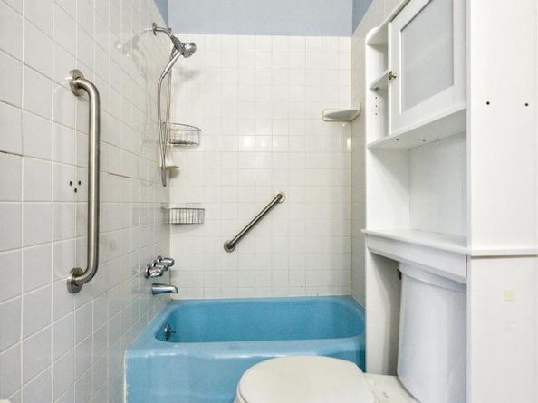 11 S Cedar Lane, Upper Darby PA 19082