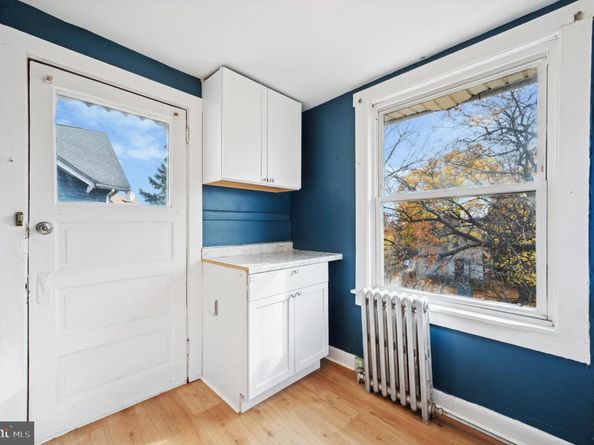 11 S Cedar Lane, Upper Darby PA 19082