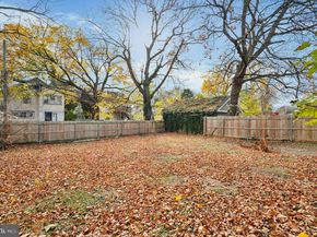 11 S Cedar Lane, Upper Darby PA 19082