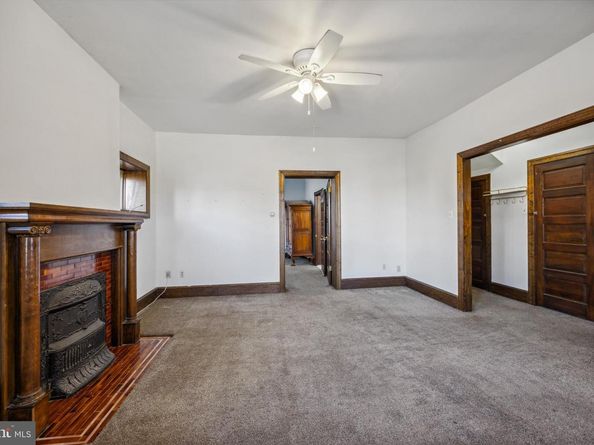 11 S Cedar Lane, Upper Darby PA 19082