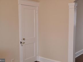 7042 Clinton Road, Upper Darby PA 19082