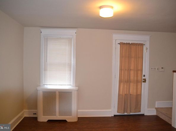 7042 Clinton Road, Upper Darby PA 19082