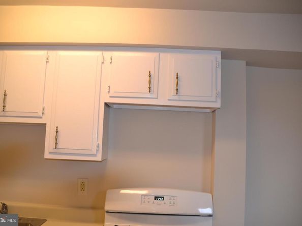 7042 Clinton Road, Upper Darby PA 19082