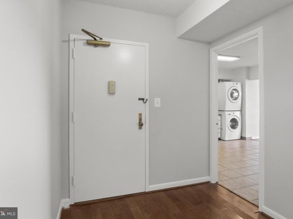 3709 S George Mason Drive 613 E, Falls Church VA 22041