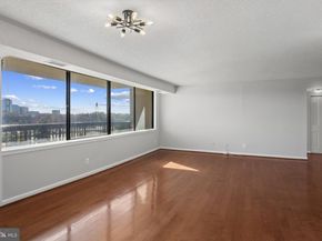 3709 S George Mason Drive 613 E, Falls Church VA 22041