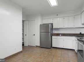 3709 S George Mason Drive 613 E, Falls Church VA 22041