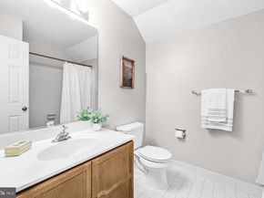 6260 Chaucer Lane, Alexandria VA 22304