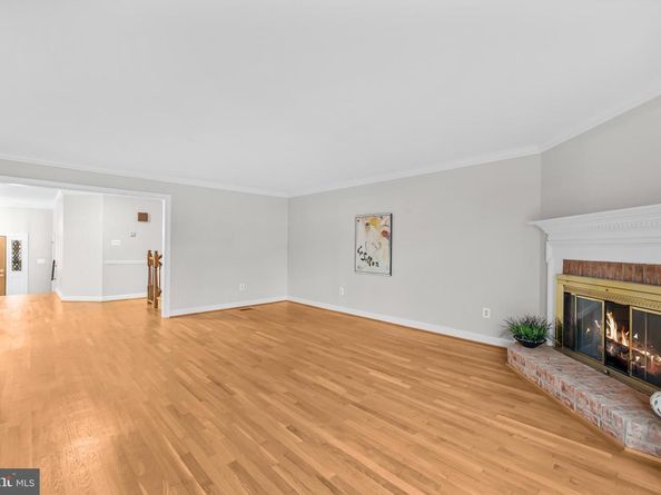 6260 Chaucer Lane, Alexandria VA 22304