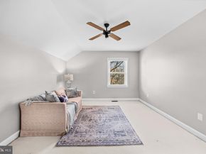 6260 Chaucer Lane, Alexandria VA 22304