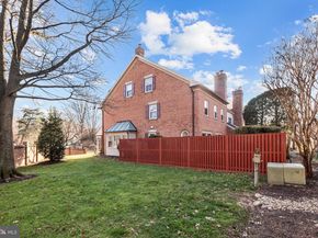 6260 Chaucer Lane, Alexandria VA 22304