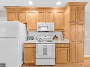 6260 Chaucer Lane, Alexandria VA 22304