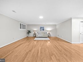 6260 Chaucer Lane, Alexandria VA 22304