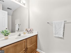 6260 Chaucer Lane, Alexandria VA 22304