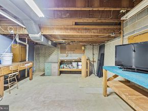 6260 Chaucer Lane, Alexandria VA 22304