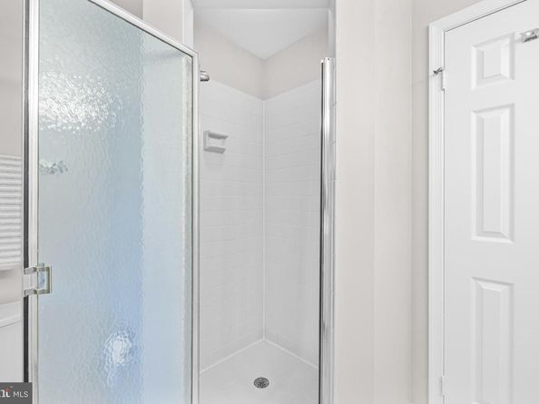 6260 Chaucer Lane, Alexandria VA 22304