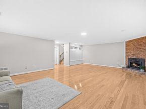 6260 Chaucer Lane, Alexandria VA 22304