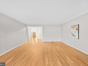 6260 Chaucer Lane, Alexandria VA 22304