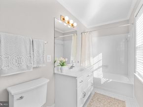 6260 Chaucer Lane, Alexandria VA 22304