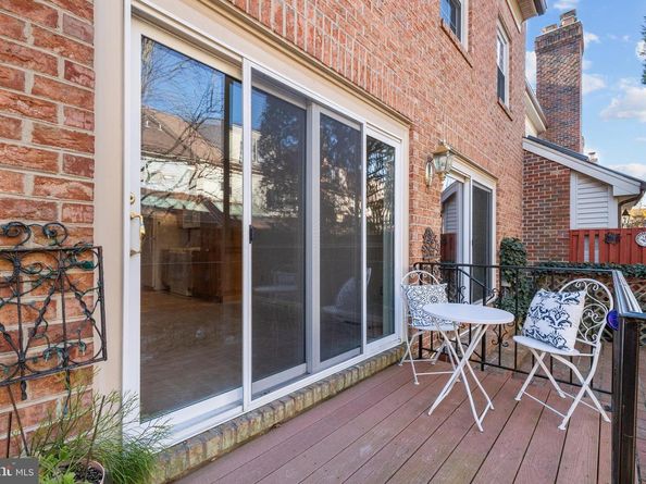 6260 Chaucer Lane, Alexandria VA 22304