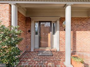 6260 Chaucer Lane, Alexandria VA 22304