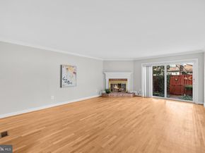 6260 Chaucer Lane, Alexandria VA 22304