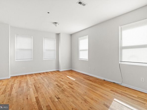 2106 N 17TH Street, Philadelphia PA 19121