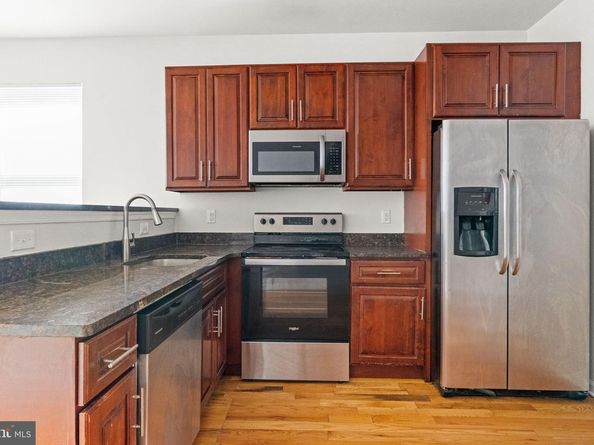 2106 N 17TH Street, Philadelphia PA 19121