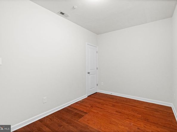 2106 N 17TH Street, Philadelphia PA 19121