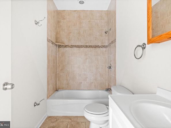 2106 N 17TH Street, Philadelphia PA 19121