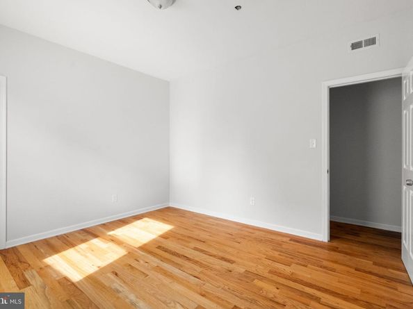 2106 N 17TH Street, Philadelphia PA 19121