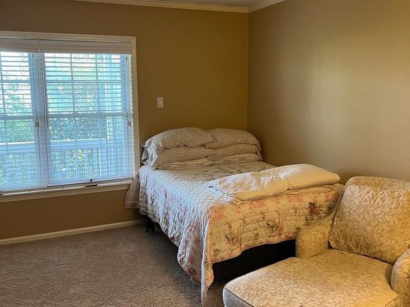 9015 Heritage Drive 8, Southampton PA 18966