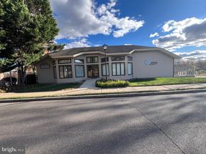 9015 Heritage Drive 8, Southampton PA 18966