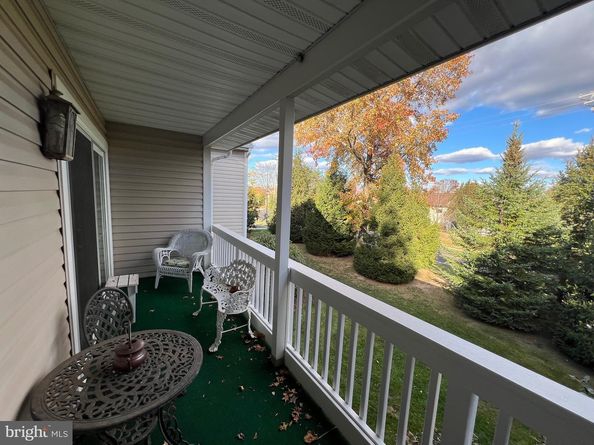 9015 Heritage Drive 8, Southampton PA 18966